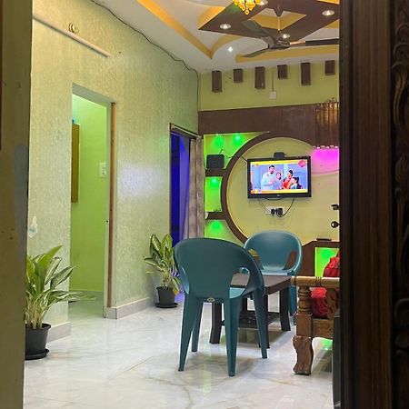 Sm Home Stay 1 Tirupati Exteriör bild