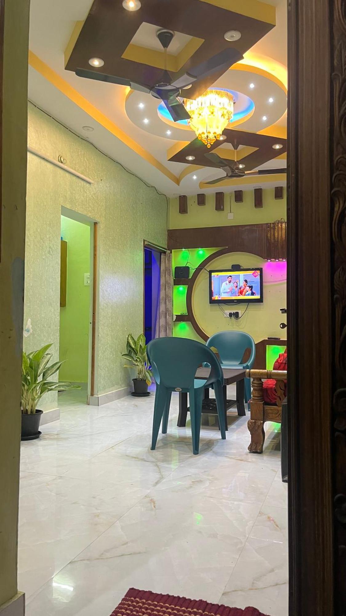 Sm Home Stay 1 Tirupati Exteriör bild